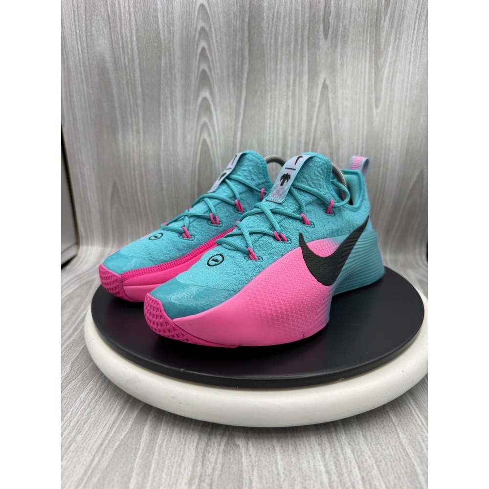 Nike LeBron TR 1 LeBron James South Beach Mens 8 Cross Training Shoes FJ6151-301